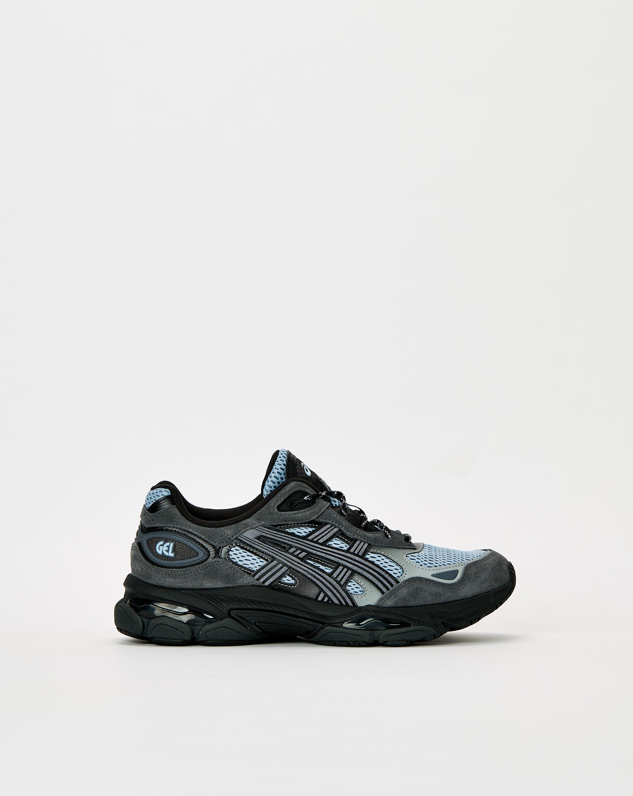 Salomon XT-WHISPER. Underground Footwear. Rule of Next Streetwear.
