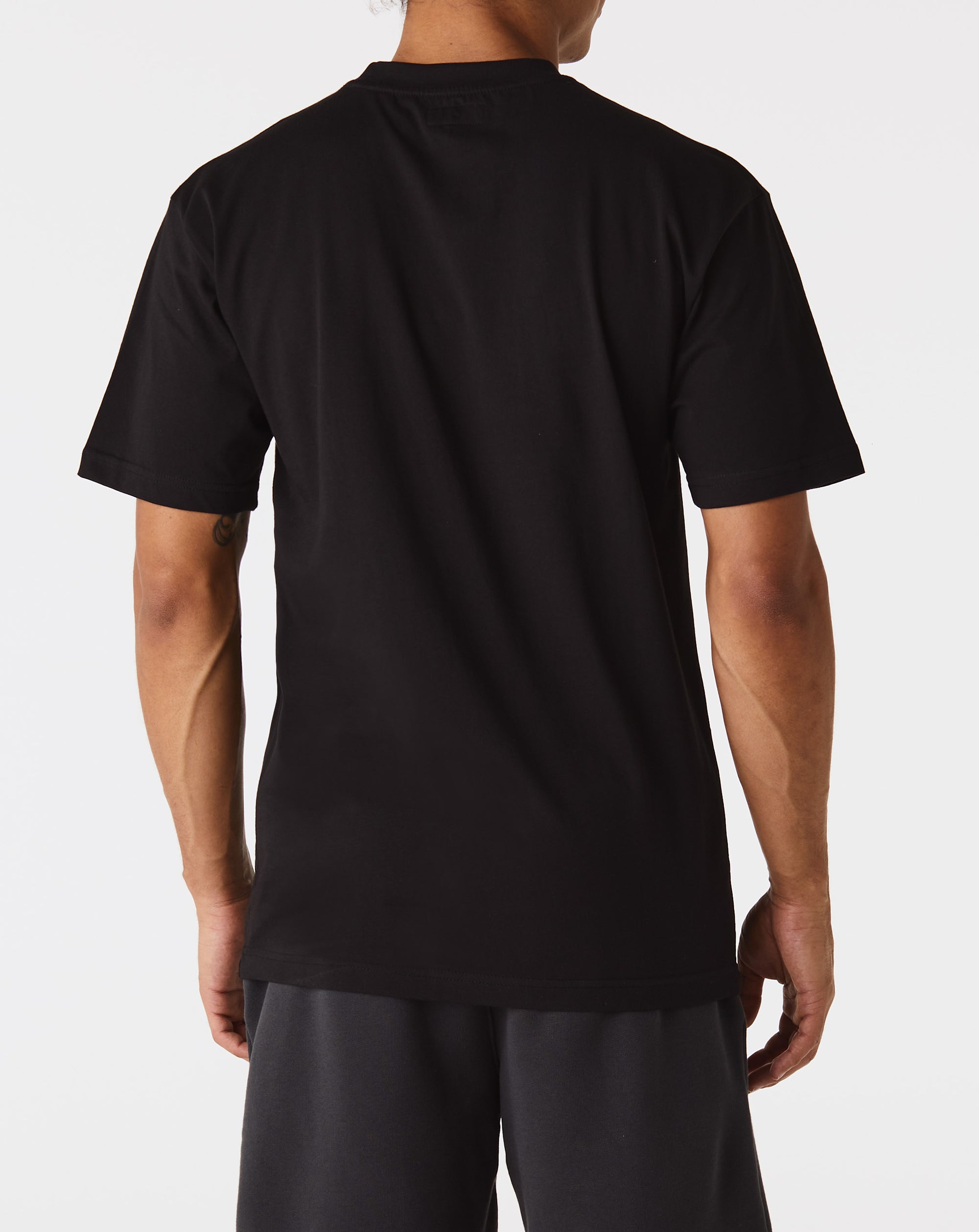 Market Connecting T-Shirt - Rule of Next Apparel