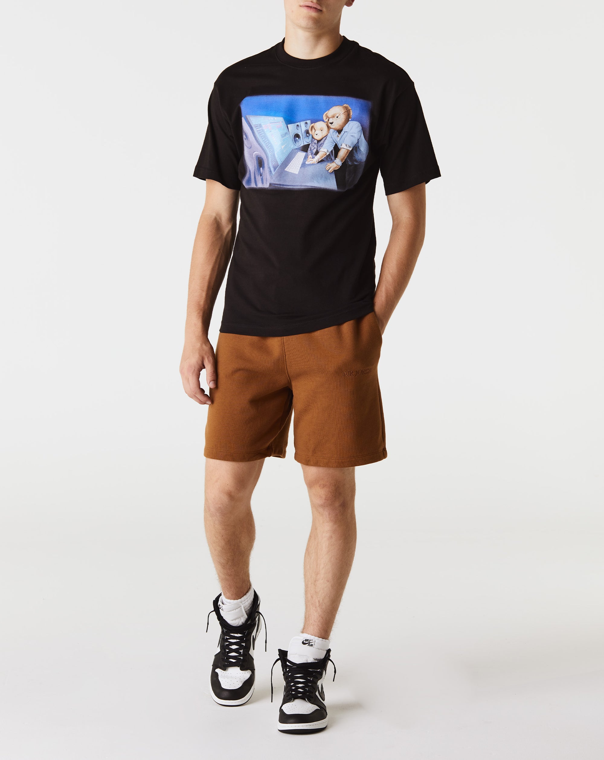 Market Studio Bears T-Shirt - Rule of Next Apparel