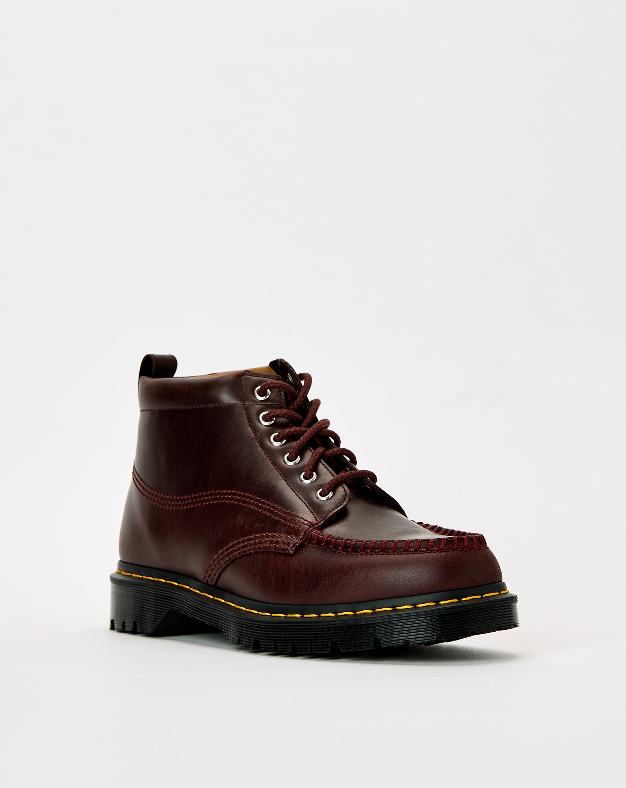 underground rapper着 Dr. Martens Boots underground rapper着 Dr. Martens Boots underground rapper着 Dr