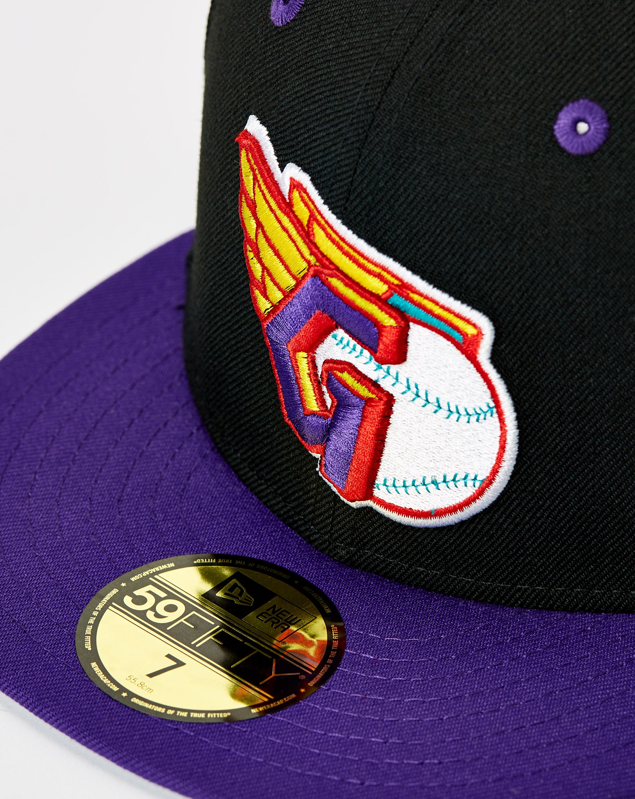New Era Fitted Hats and Snapbacks. Underground Streetwear - Rule