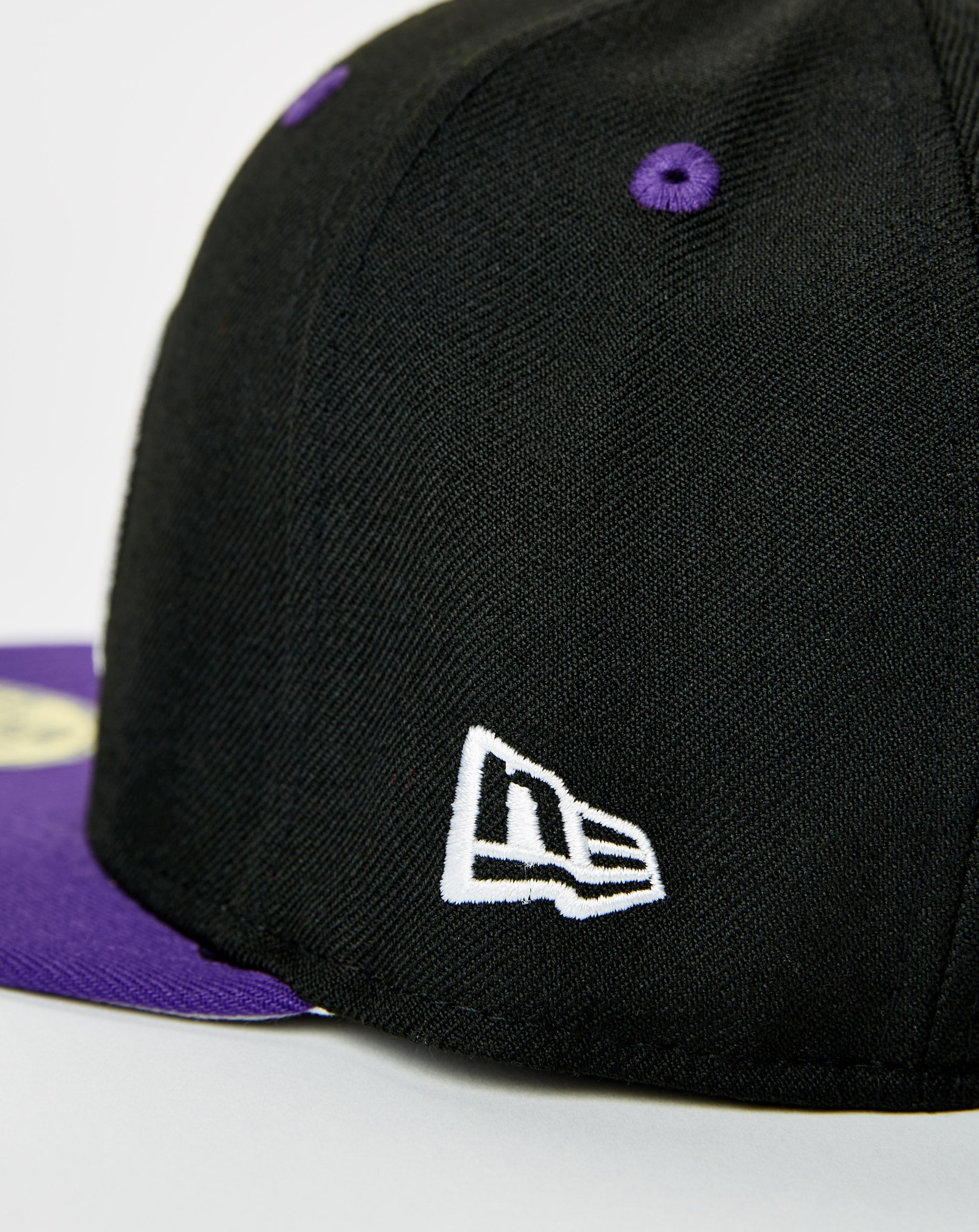 New Era 5950 Cleveland Guardians. Underground Accessories. Rule of Next Streetwear.