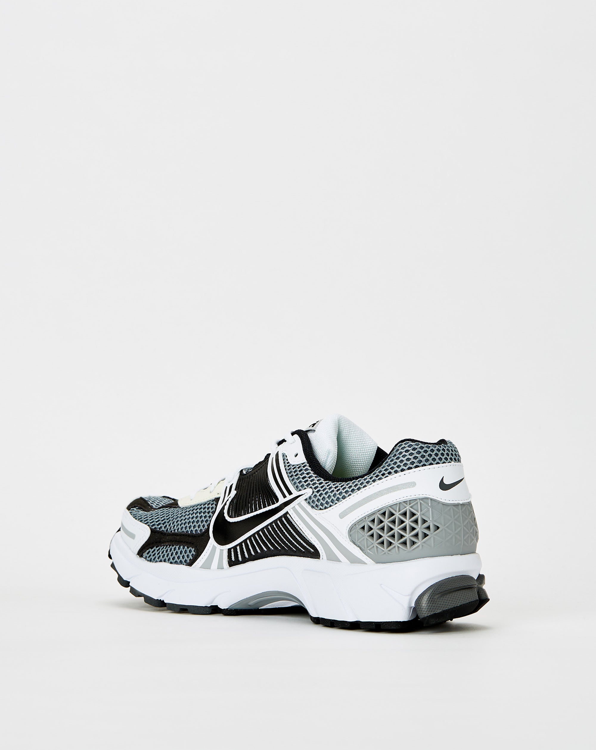 Nike Zoom Vomero 5 SE SP - Rule of Next Footwear