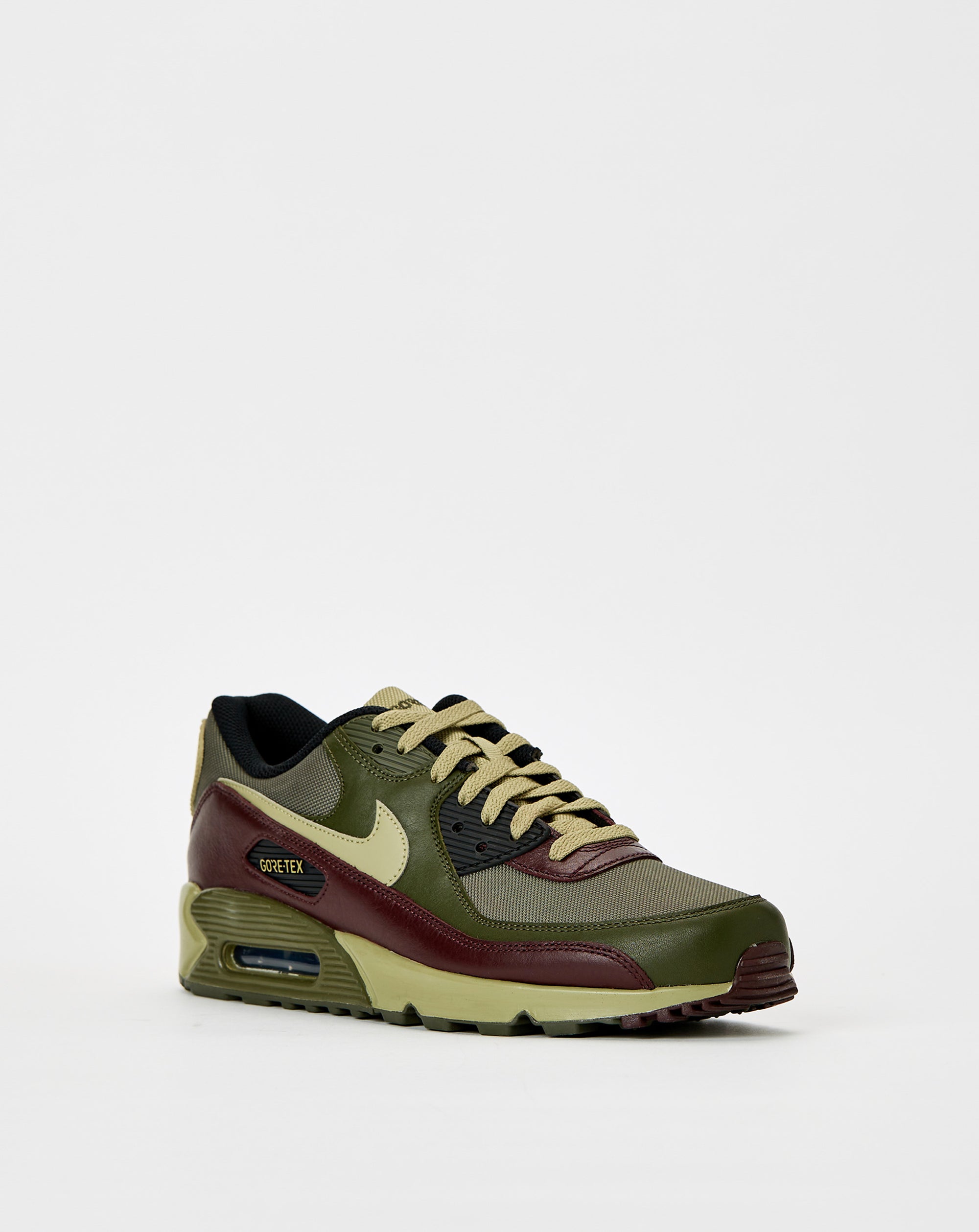 Nike Air Max 90 GTX - Rule of Next Footwear