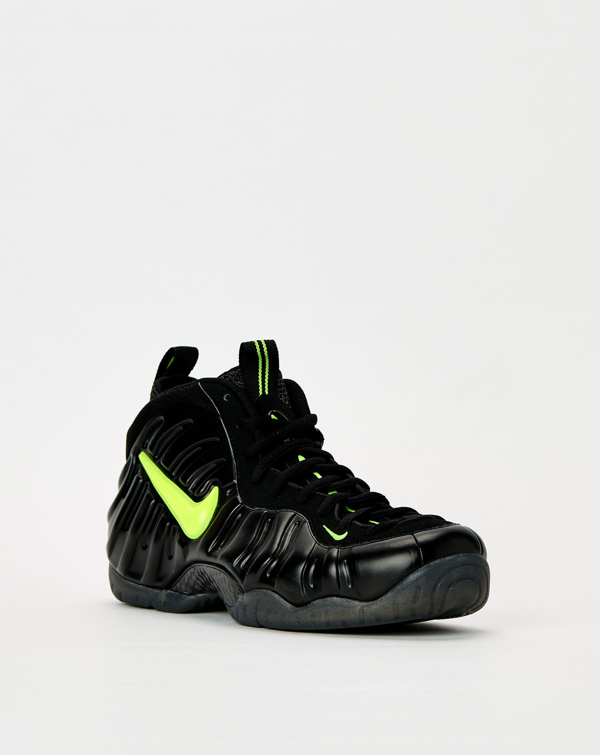 Nike Air Foamposite Pro 'Voltage'. Underground Footwear. Rule of Next Streetwear.