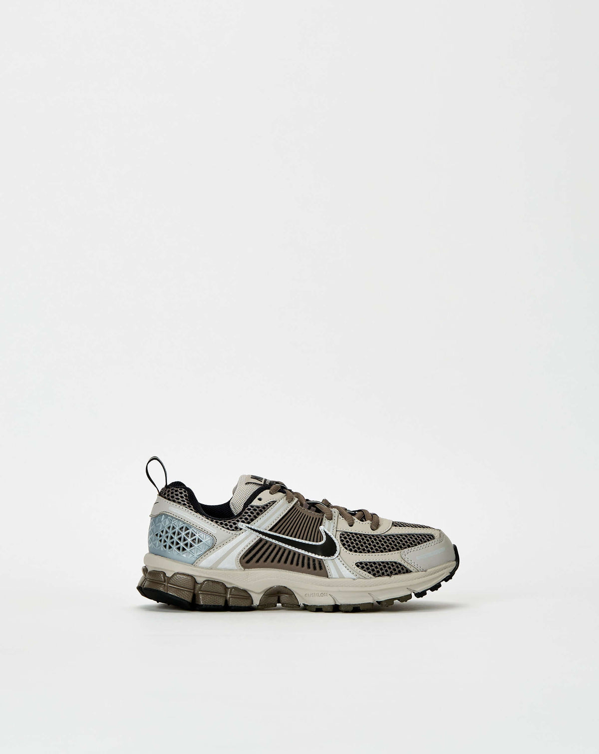 Nike Kids' Vomero 5 (GS). Streetwear Footwear. Rule of Next - The Underground