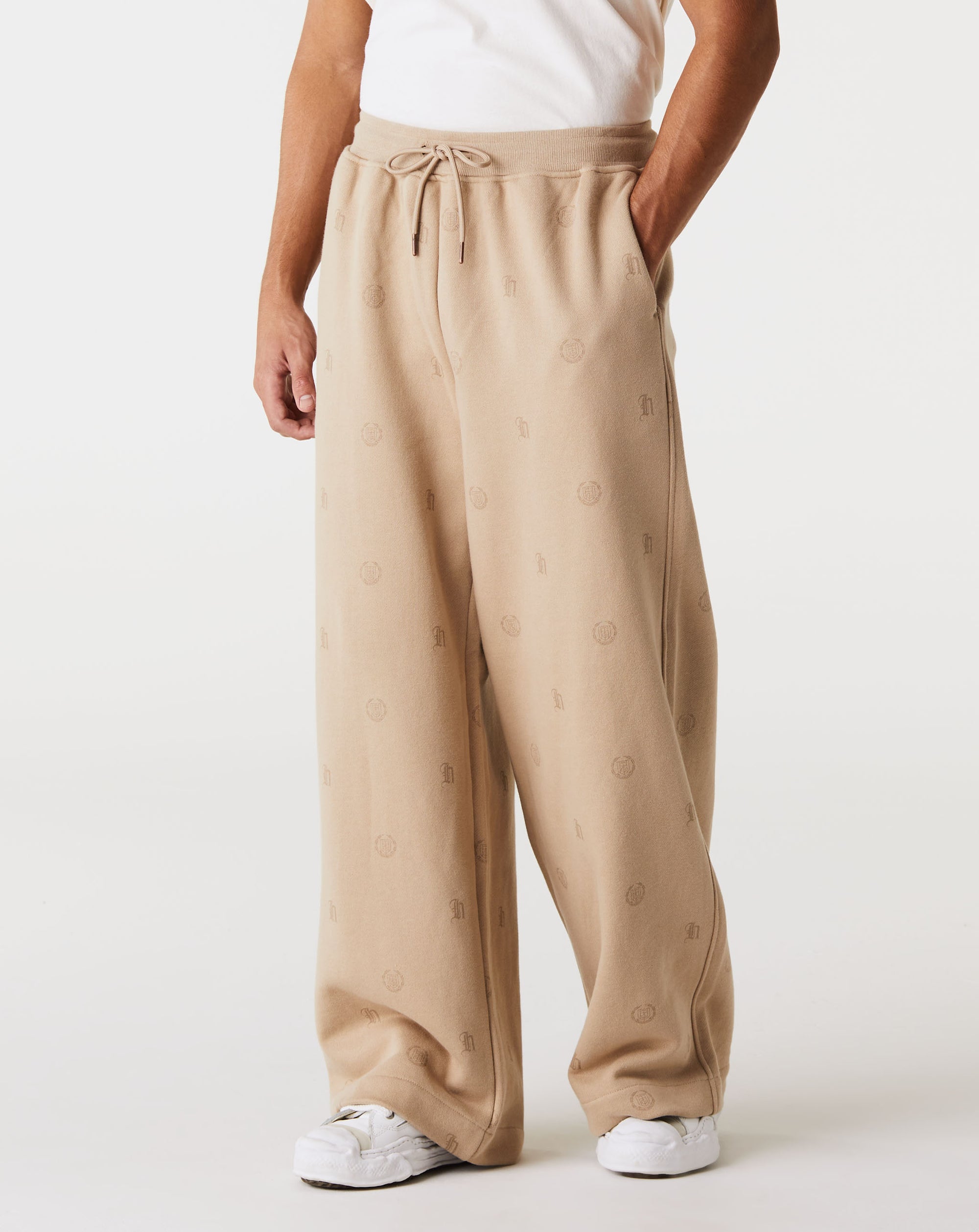 Honor The Gift Crest Sweatpants - Rule of Next Apparel