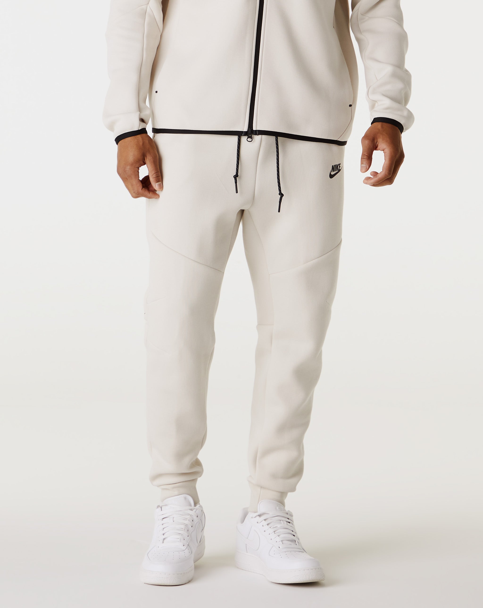Nike Tech Fleece Jogger - Underground Streetwear - Rule of Next