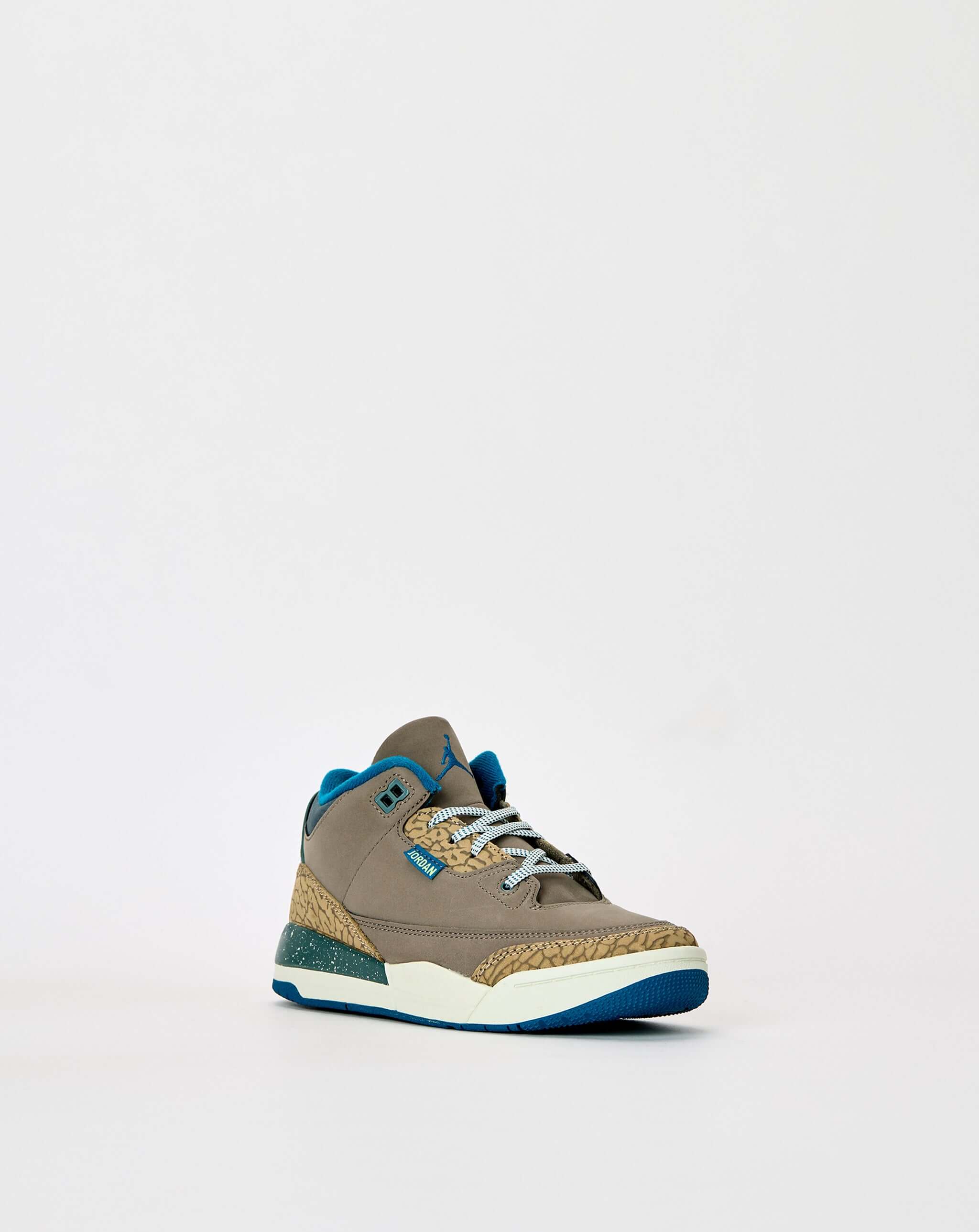 Air Jordan Kids' Air Jordan 3 Retro (PS). Underground Footwear. Rule of Next Streetwear.
