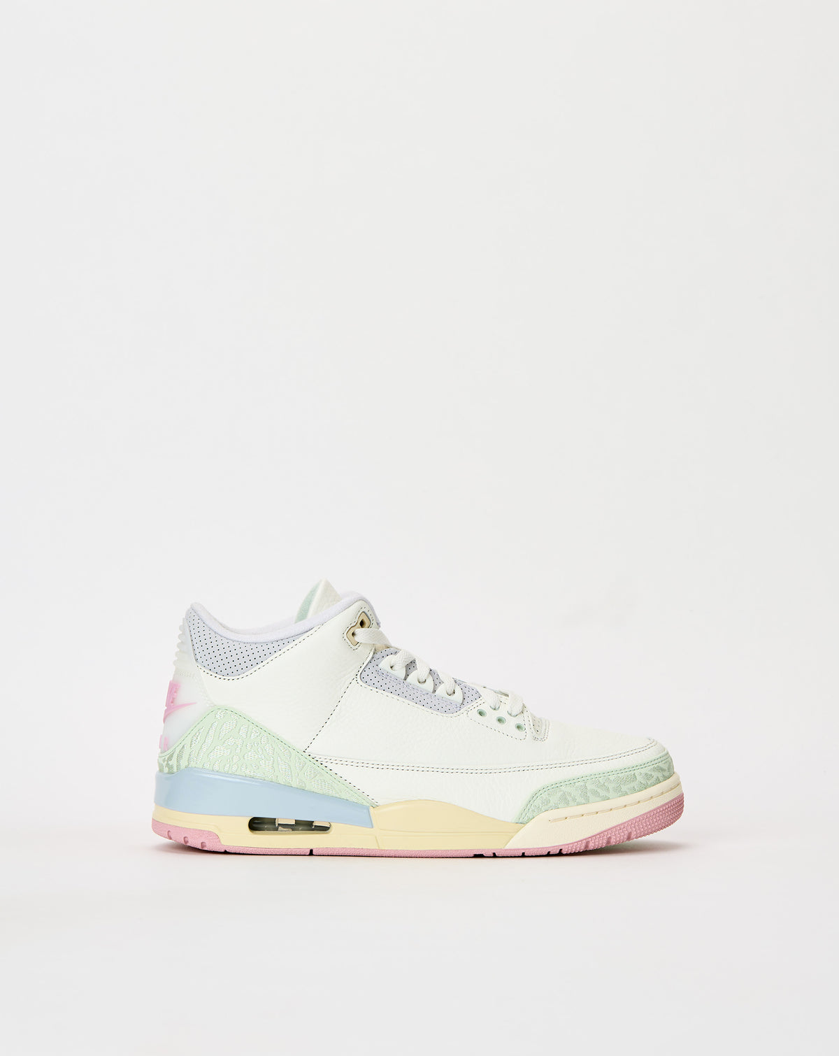 Air Jordan Air Jordan 3 Retro OG 'Spring is in the Air'. Underground Footwear. Rule of Next Streetwear.