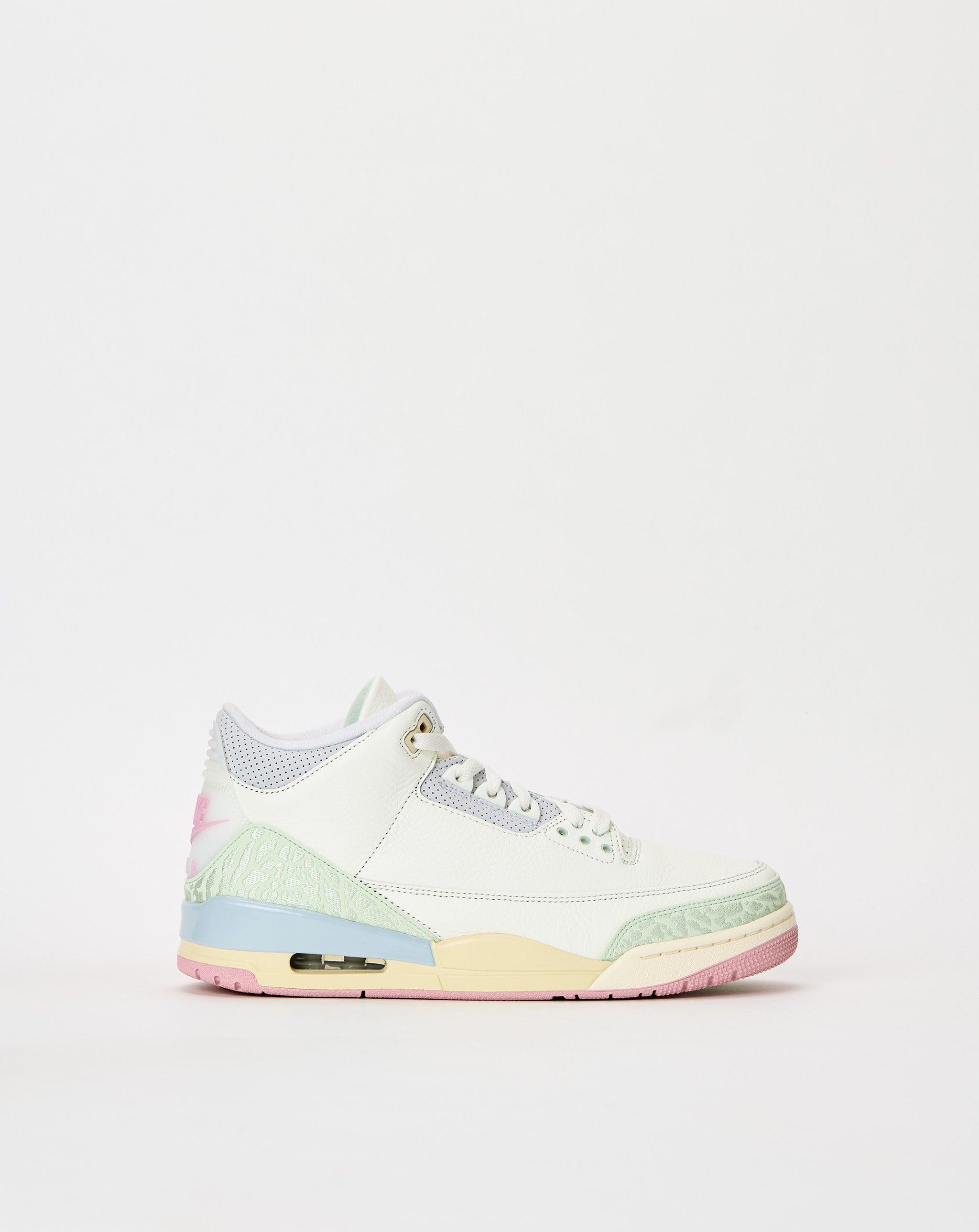 Air Jordan Air Jordan 3 Retro OG 'Spring is in the Air'. Underground Footwear. Rule of Next Streetwear.