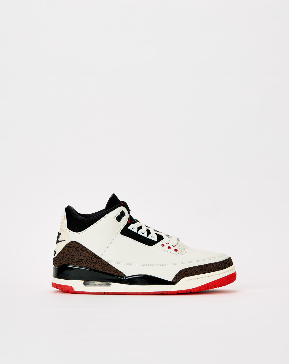 Air Jordan Air Jordan 3 Retro 'World's Best Dad'. Underground Footwear. Rule of Next Streetwear.