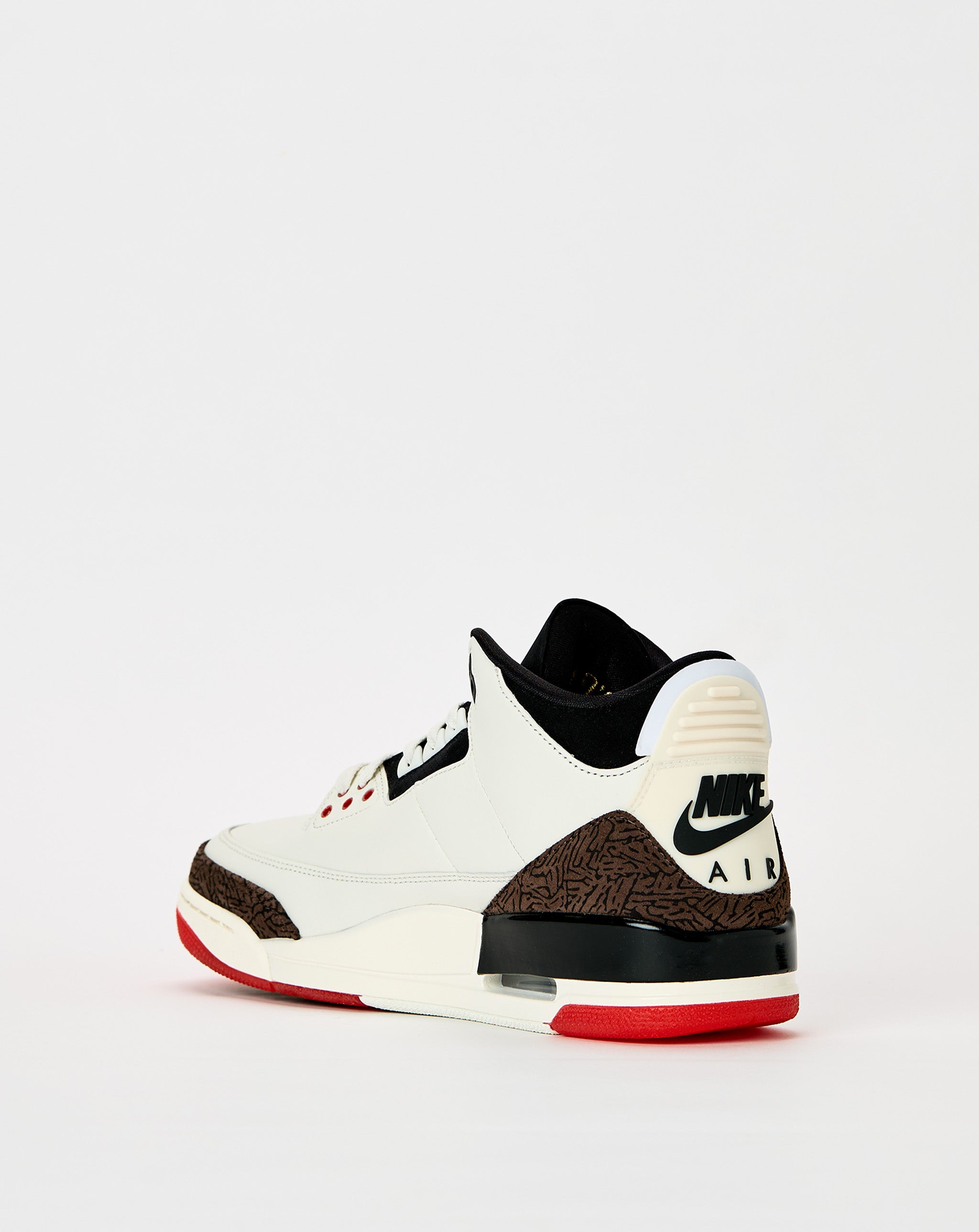 Air Jordan Air Jordan 3 Retro 'World's Best Dad'. Underground Footwear. Rule of Next Streetwear.