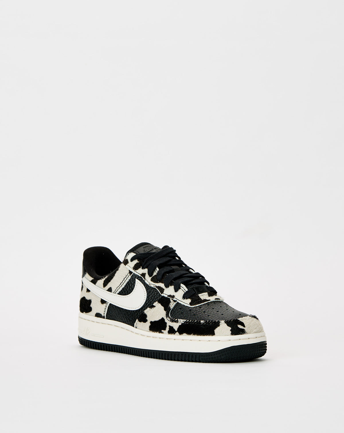 Nike Women's Air Force 1 '07. Underground Footwear. Rule of Next Streetwear.
