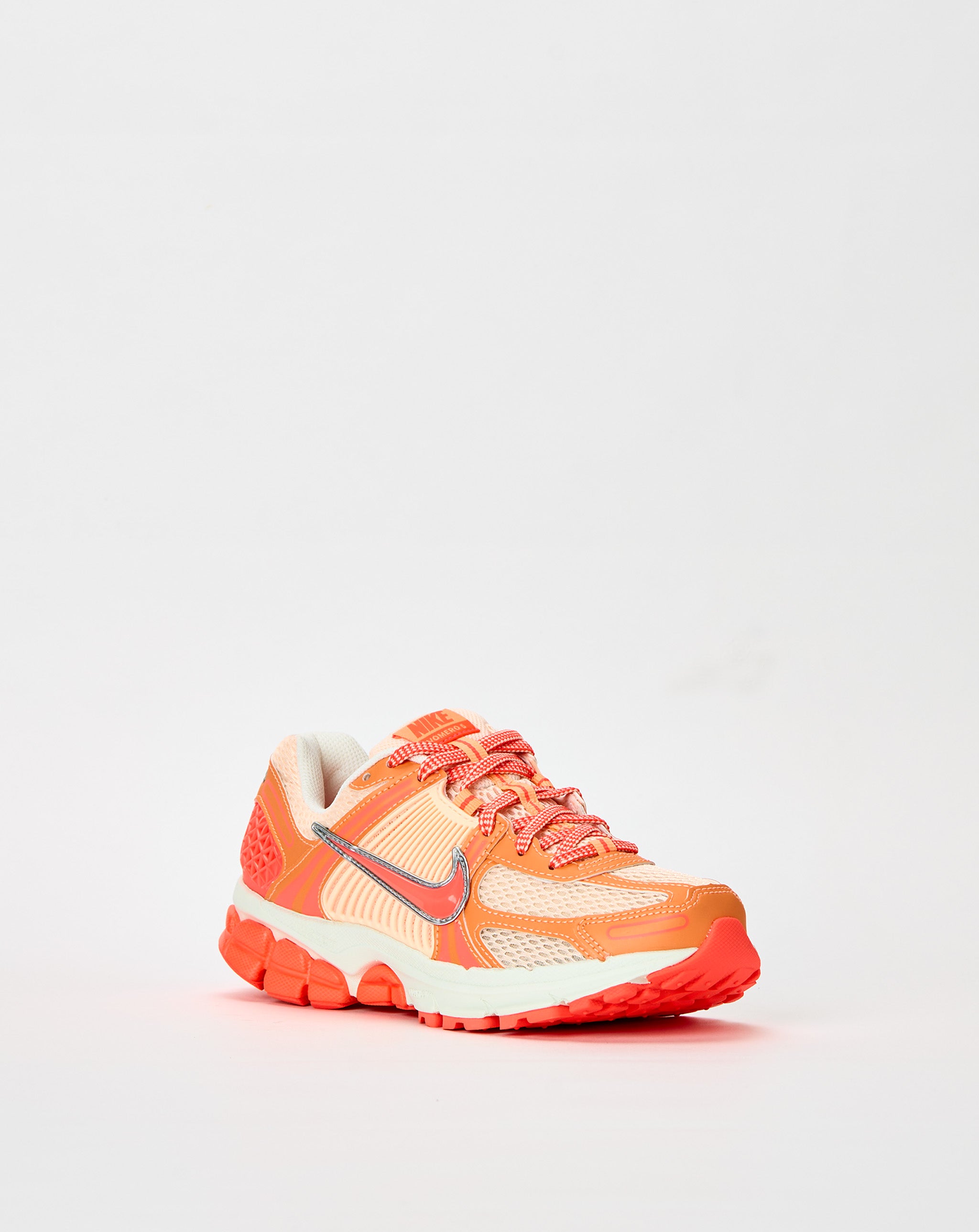 Nike Women's Zoom Vomero 5. Underground Footwear. Rule of Next Streetwear.