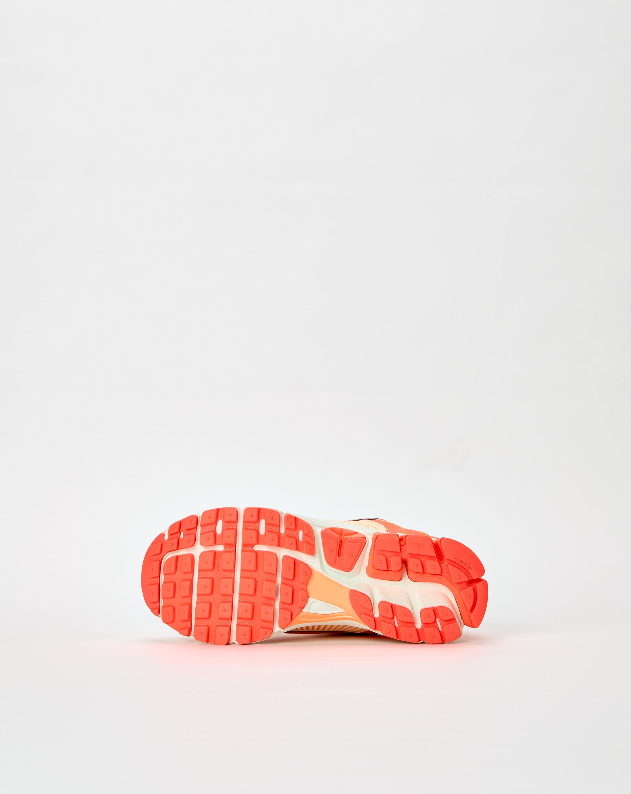 Nike Women's Zoom Vomero 5. Underground Footwear. Rule of Next Streetwear.