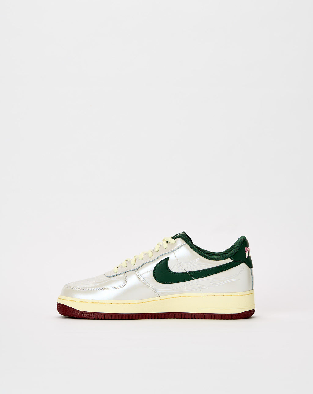 Nike Air Force 1 '07 LV8. Underground Footwear. Rule of Next Streetwear.