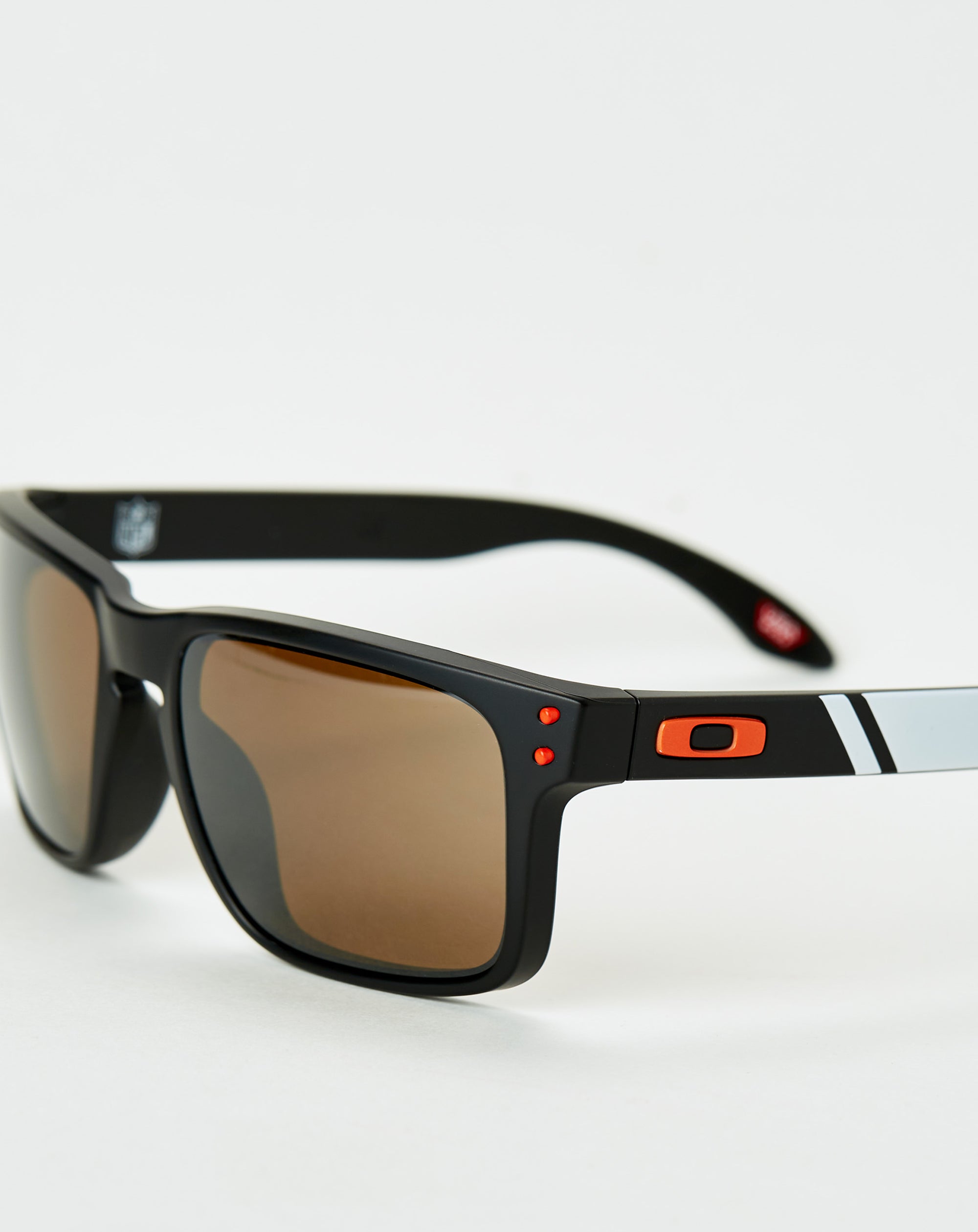 Oakley NFL Holbrook 'Cleveland Browns' - Rule of Next Accessories