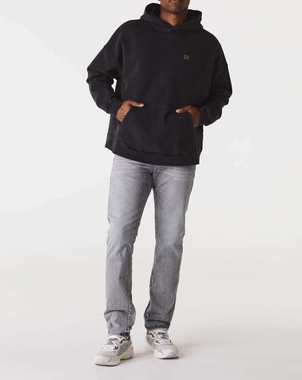 Purple Brand P005 Mid Rise Straight Jeans. Underground Apparel. Rule of Next Streetwear.