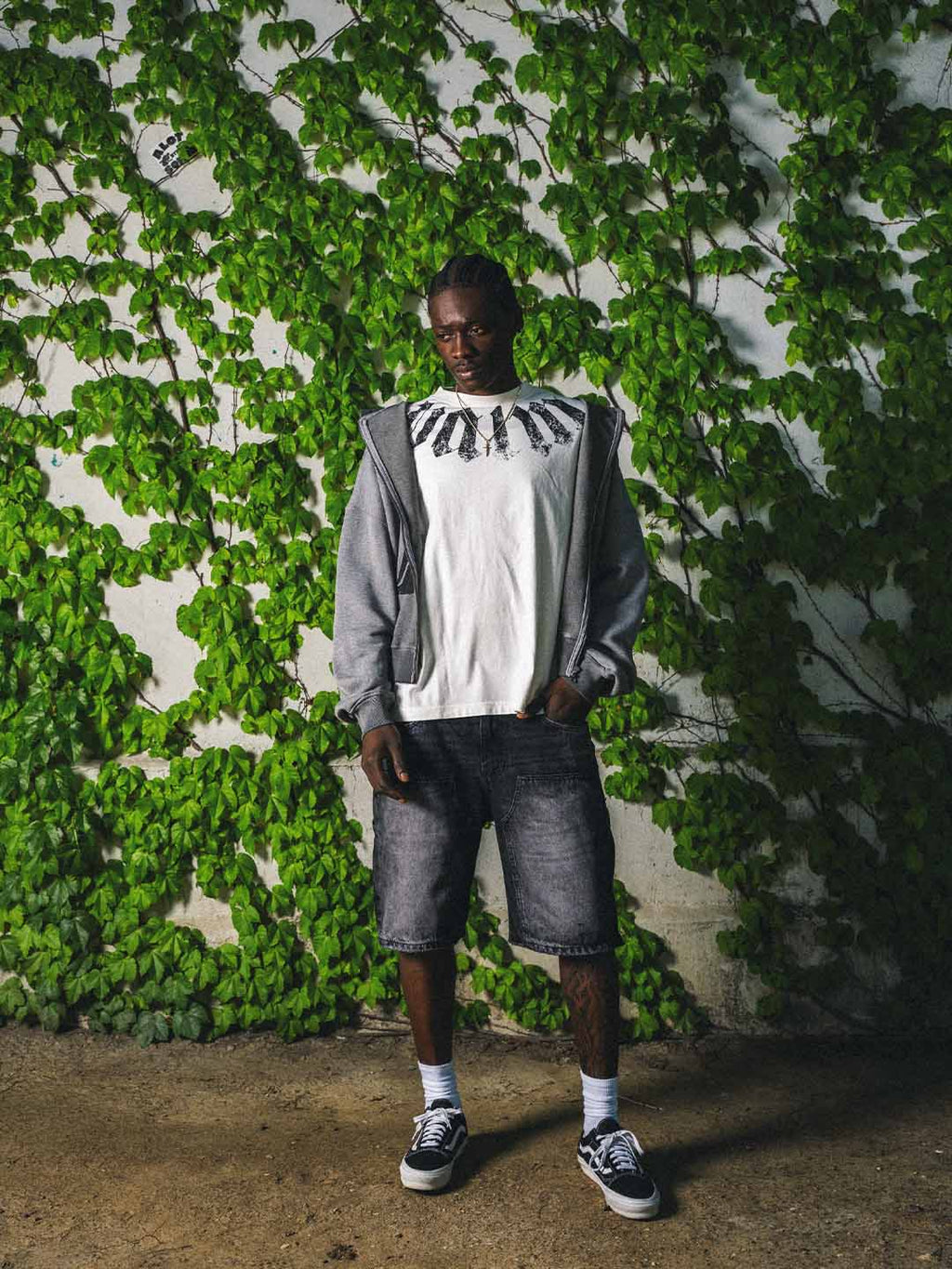 Palm Angels Big Neck Logo Loose T-Shirt. Underground Apparel. Rule of Next Streetwear.