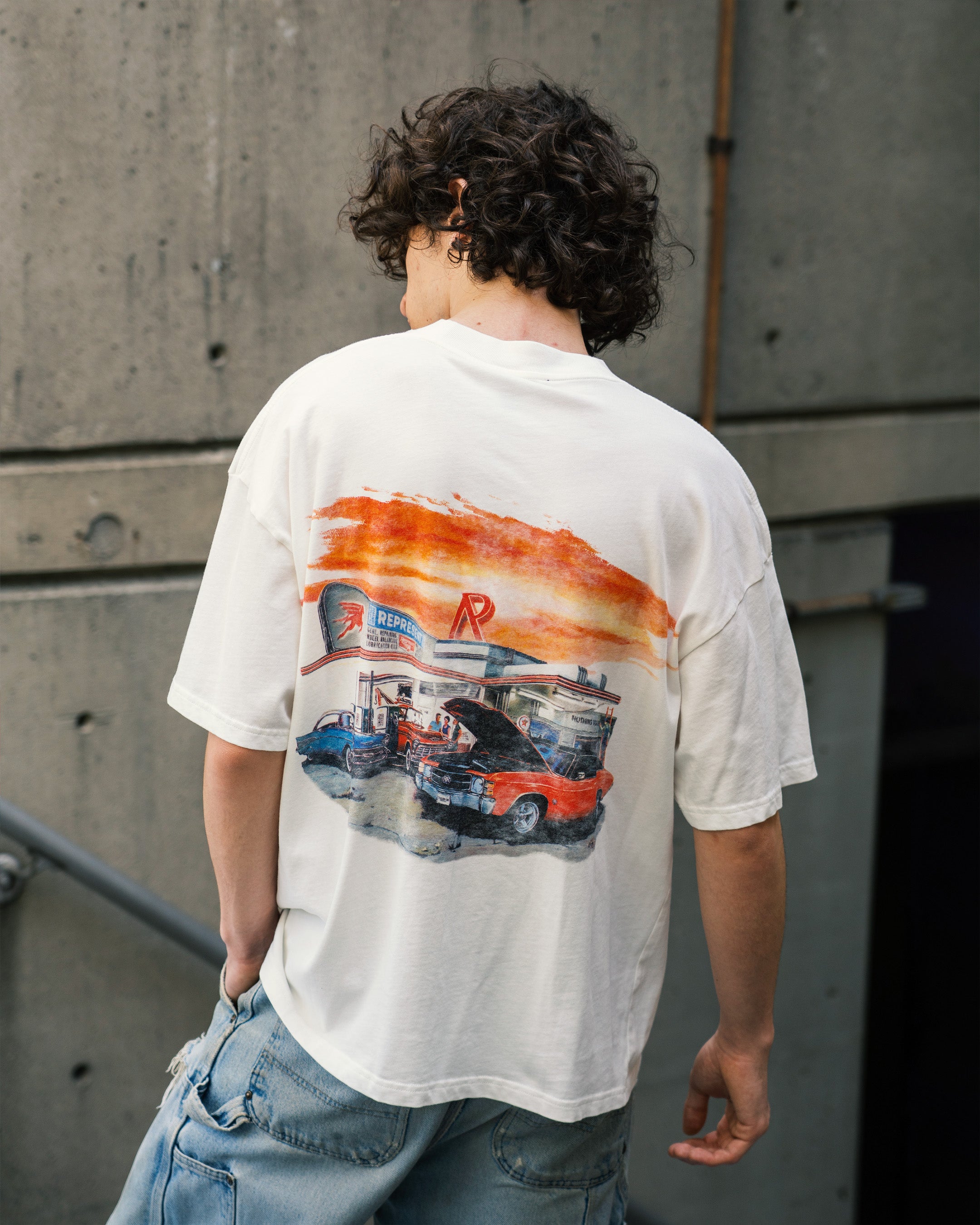 Represent 24 Hour Service T-Shirt. Underground Apparel. Rule of Next Streetwear.