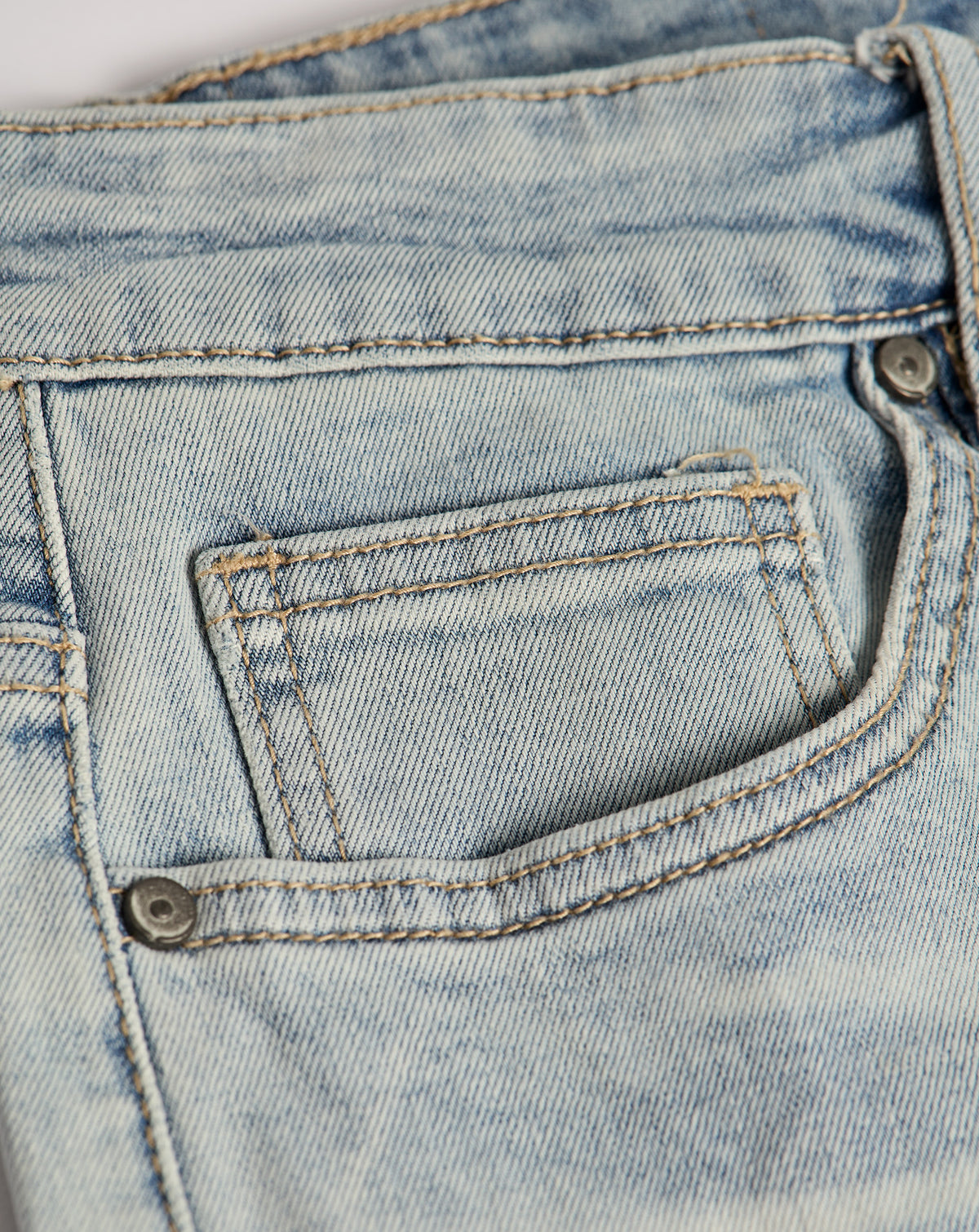 PRVT LBL Cargo Skinny in Light Blue