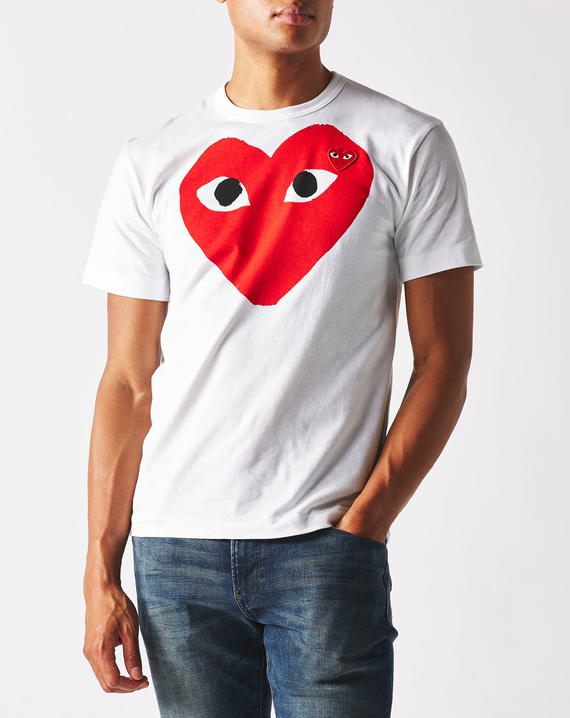 COMME DES GARCONS CDG PLAY black tee with red heart logo